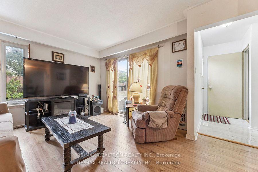 Photo 19 of 54 Rands Road, Ajax, South West — HOMEH