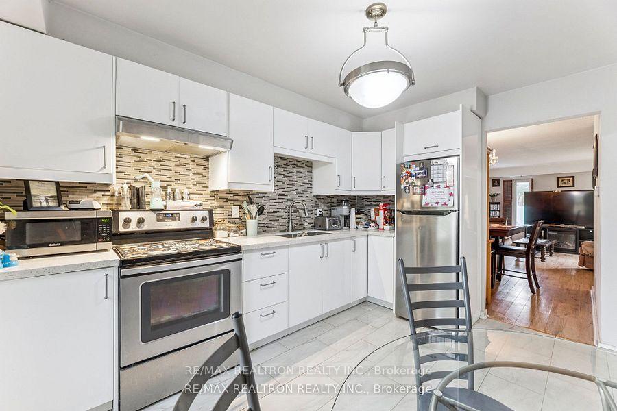 Photo 22 of 54 Rands Road, Ajax, South West — HOMEH