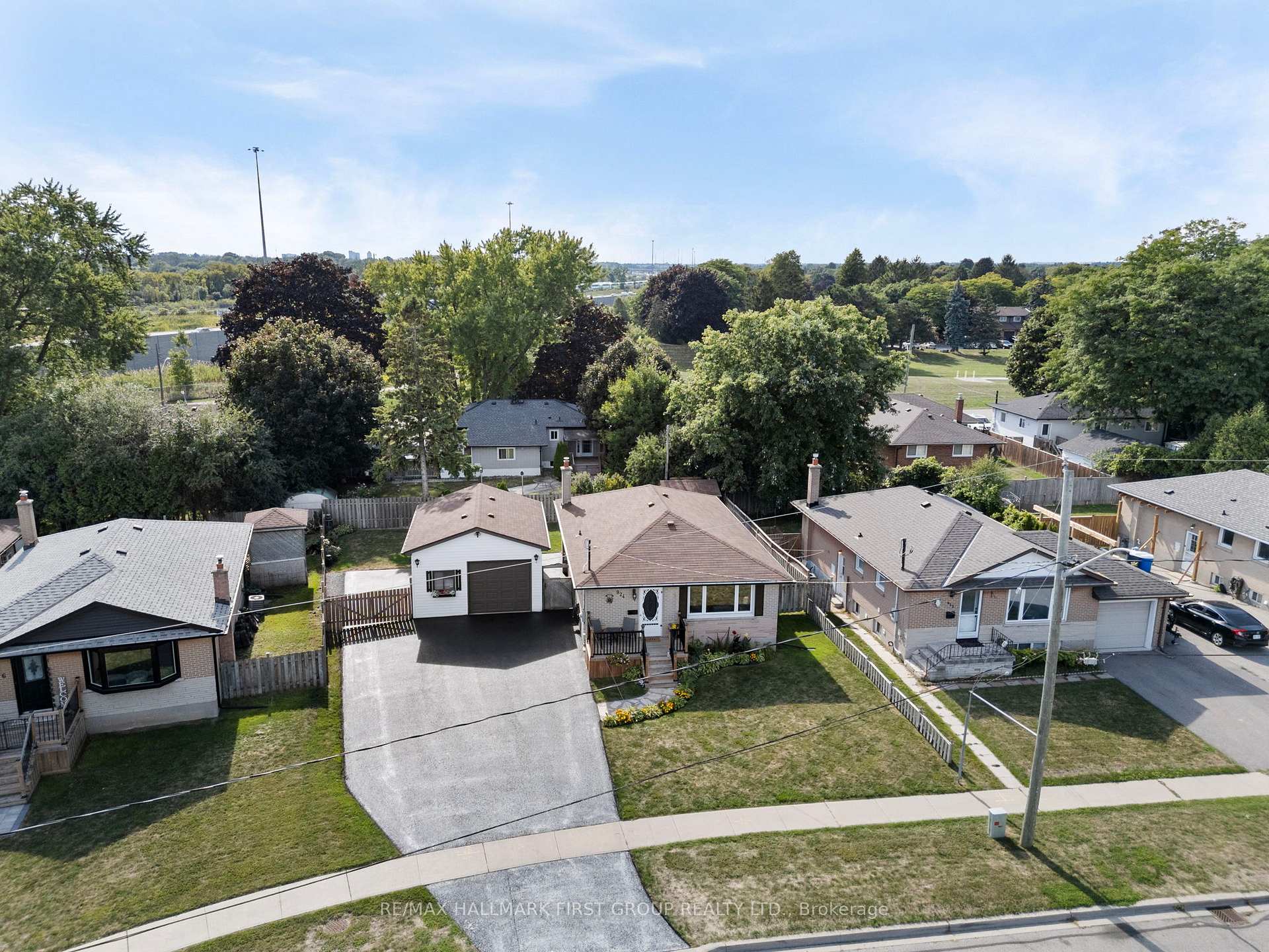 Front of 924 McCullough Drive