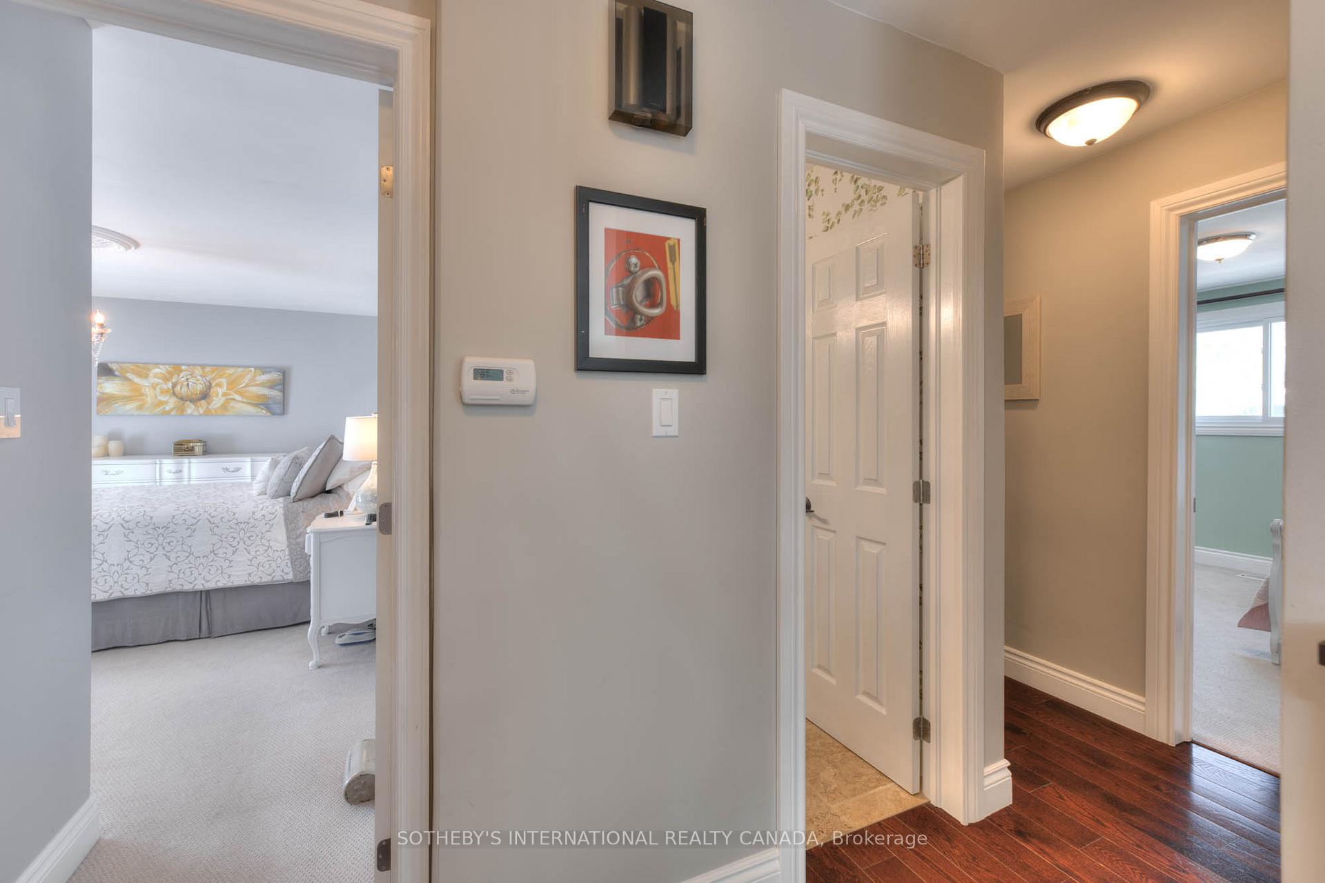 Photo 19 of 406 Lakeview Drive, Waterloo — HOMEH