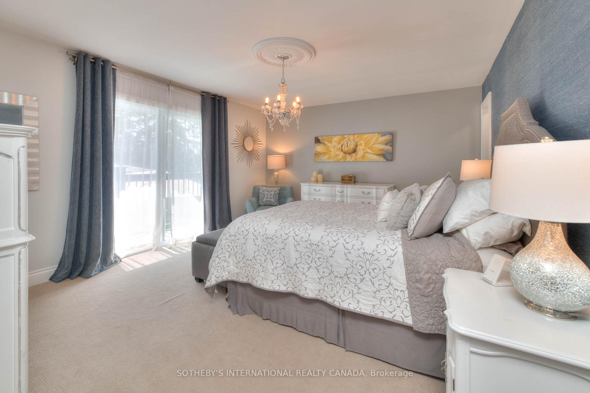 Photo 20 of 406 Lakeview Drive, Waterloo — HOMEH