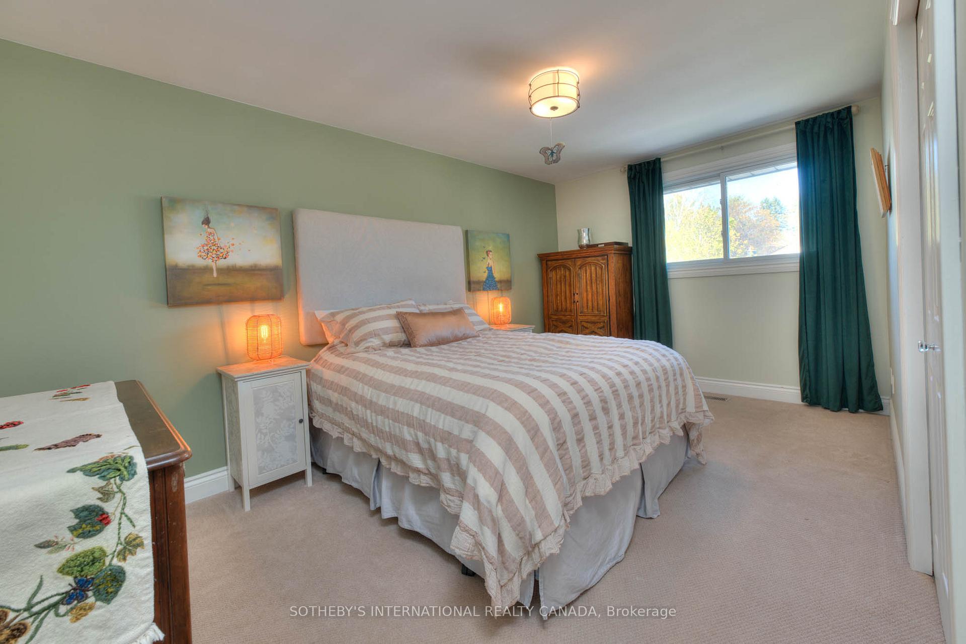 Photo 29 of 406 Lakeview Drive, Waterloo — HOMEH