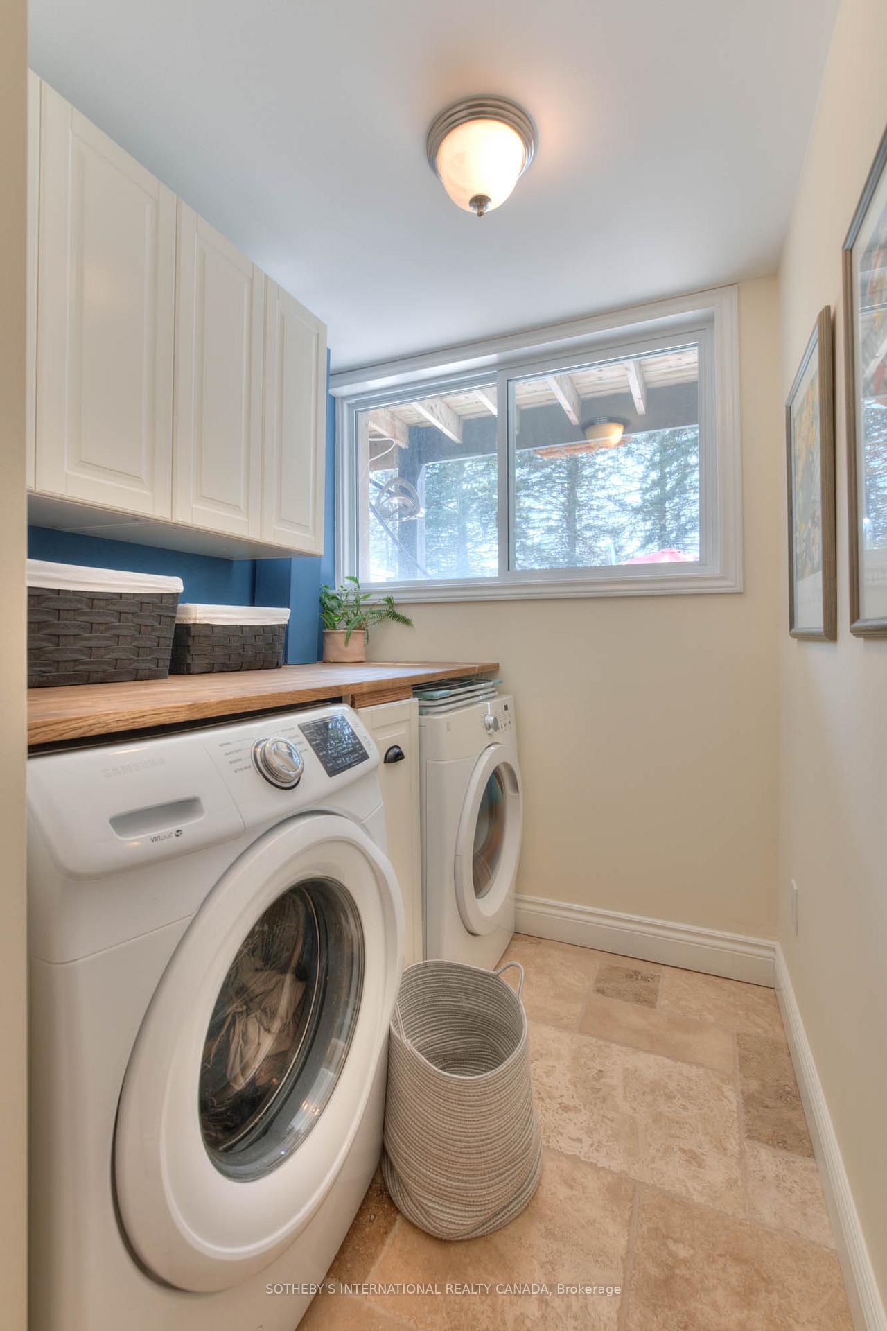 Photo 33 of 406 Lakeview Drive, Waterloo — HOMEH