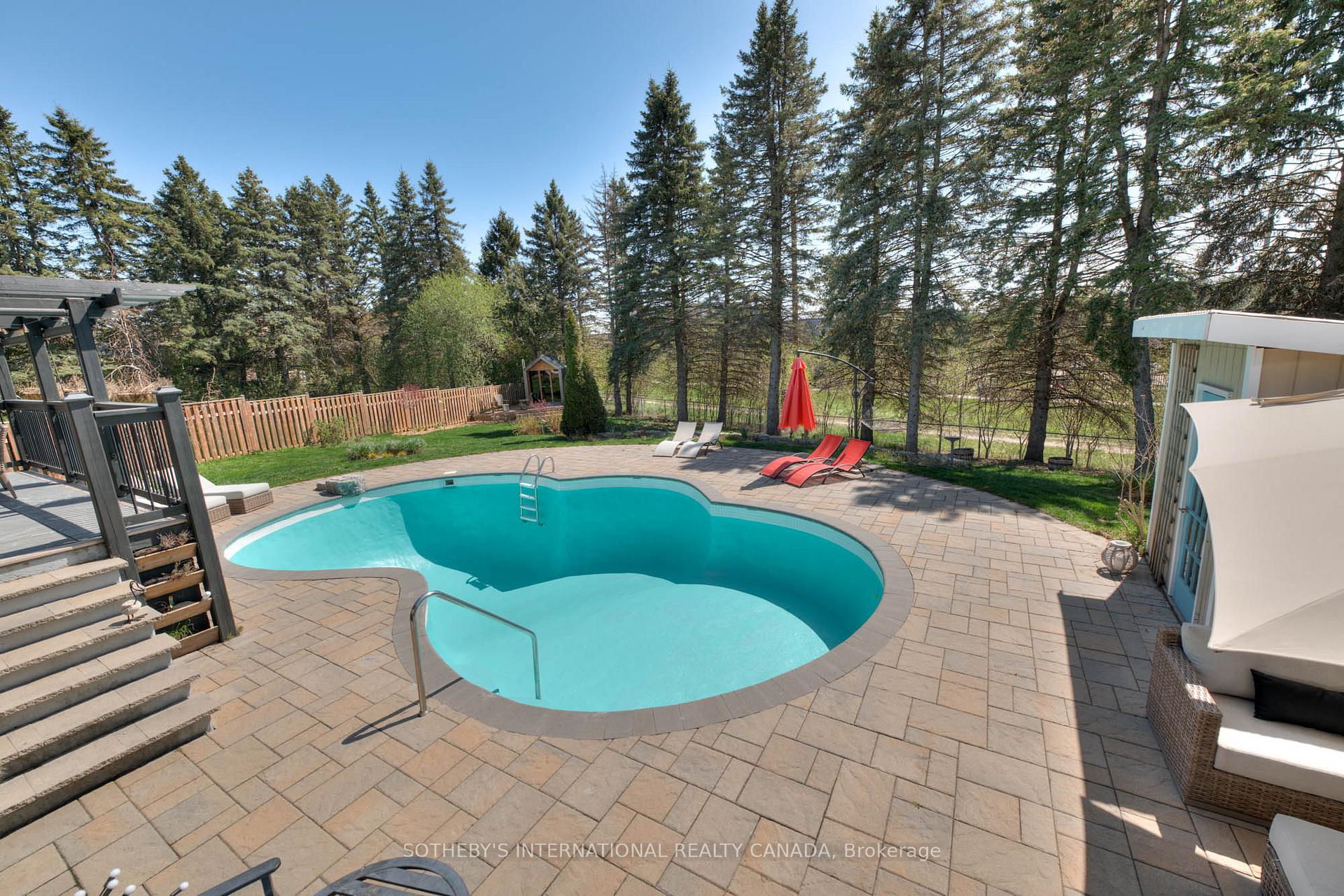 Photo 42 of 406 Lakeview Drive, Waterloo — HOMEH