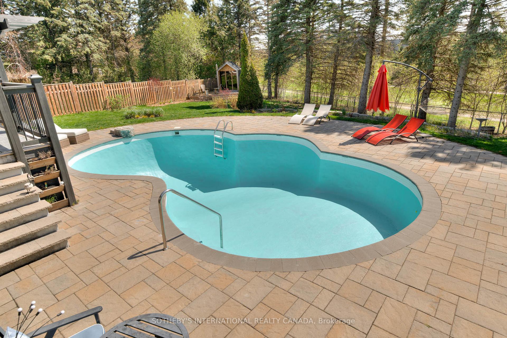Photo 43 of 406 Lakeview Drive, Waterloo — HOMEH