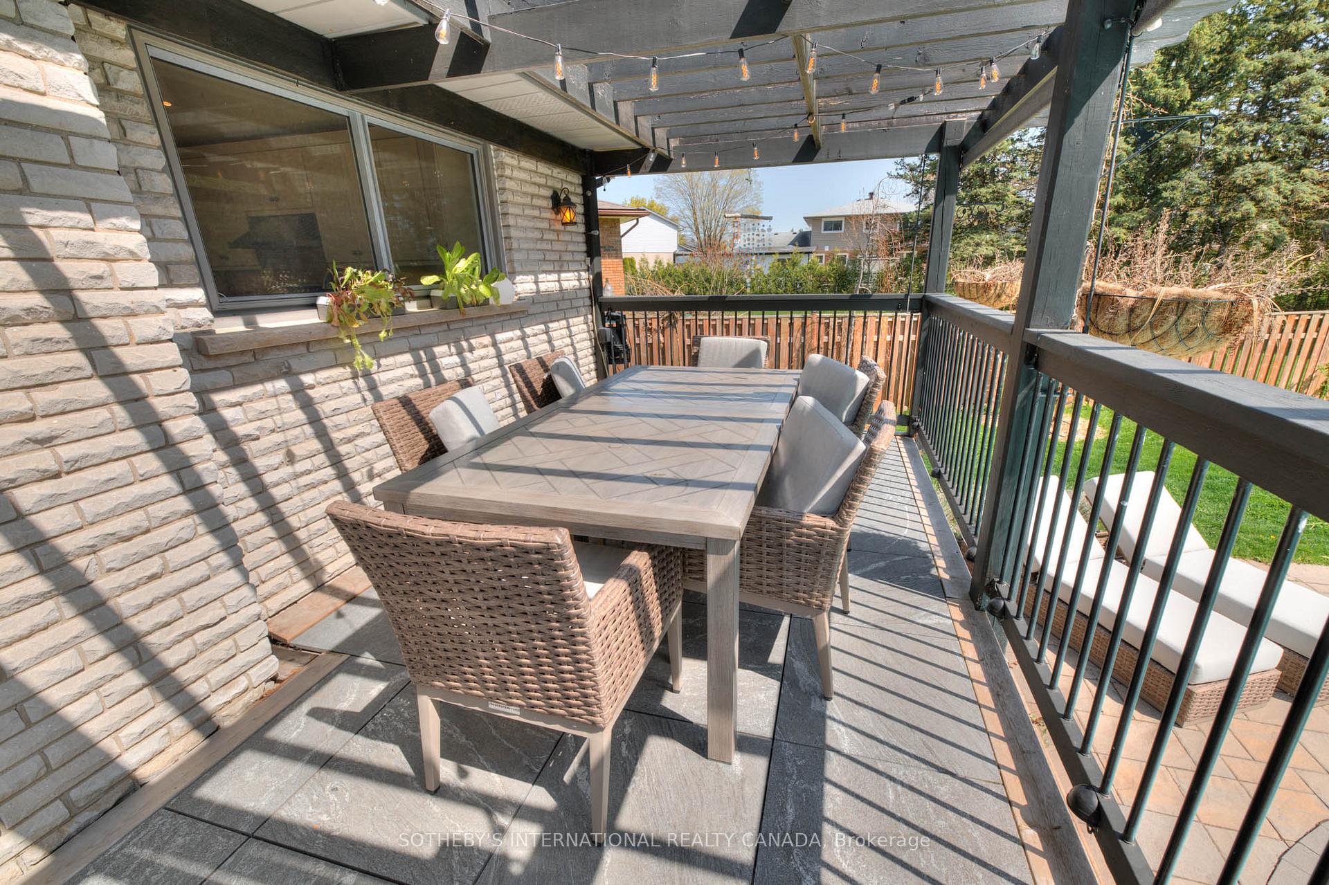 Photo 49 of 406 Lakeview Drive, Waterloo — HOMEH