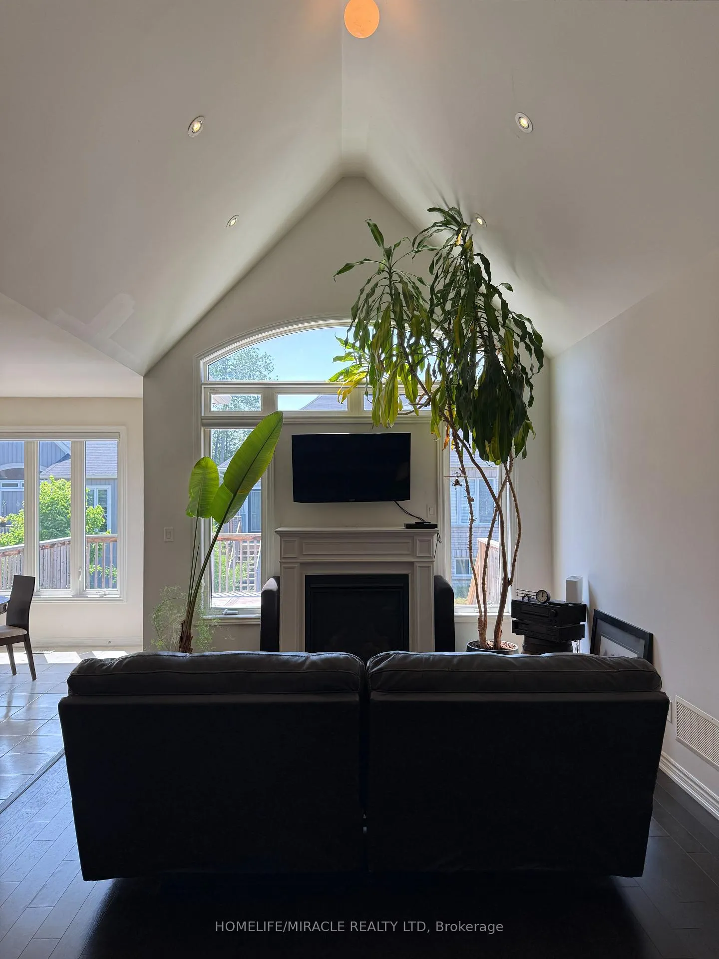 Photo 7 of 110 Allegra Drive, Wasaga Beach — HOMEH