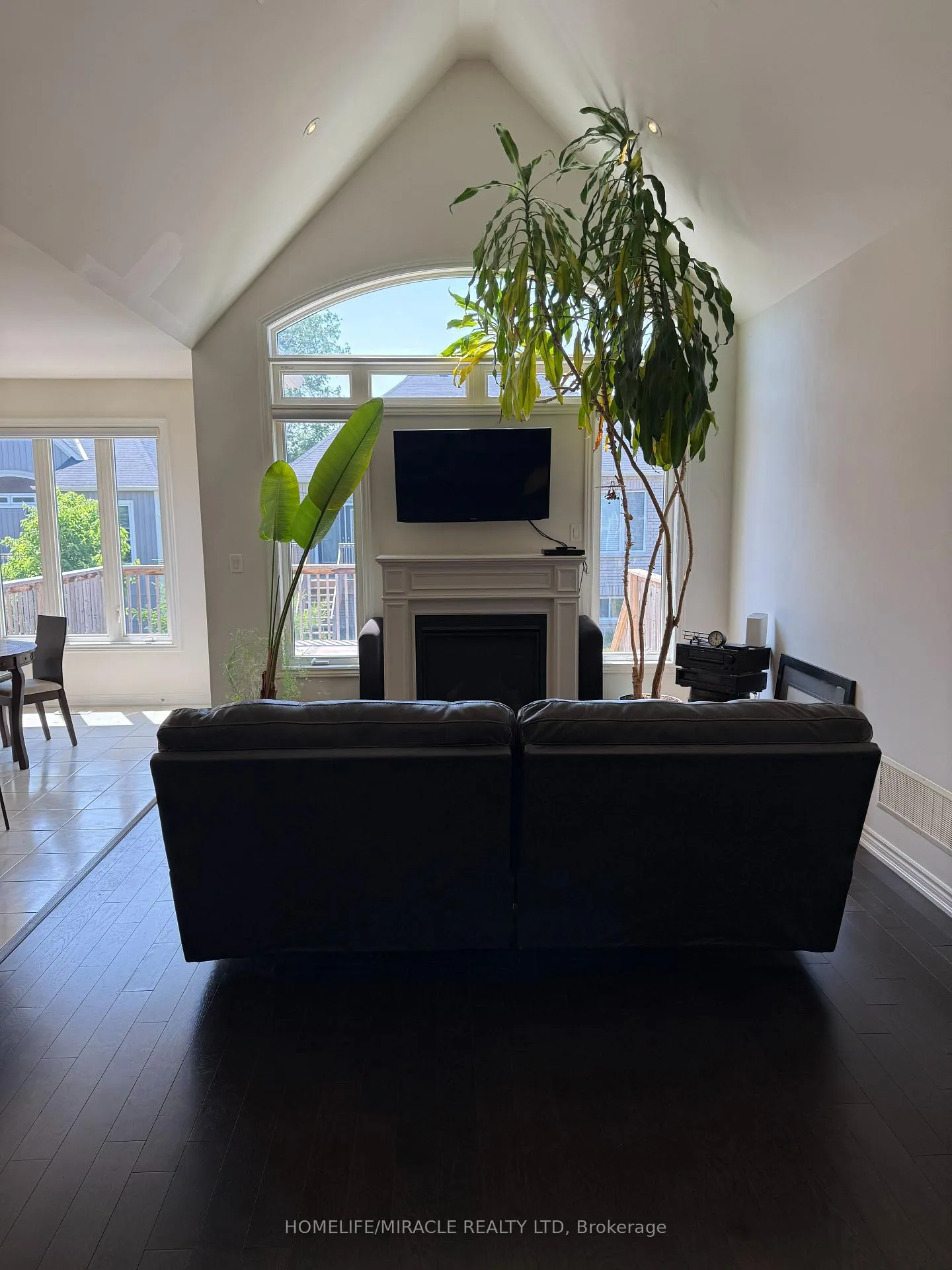 Photo 8 of 110 Allegra Drive, Wasaga Beach — HOMEH