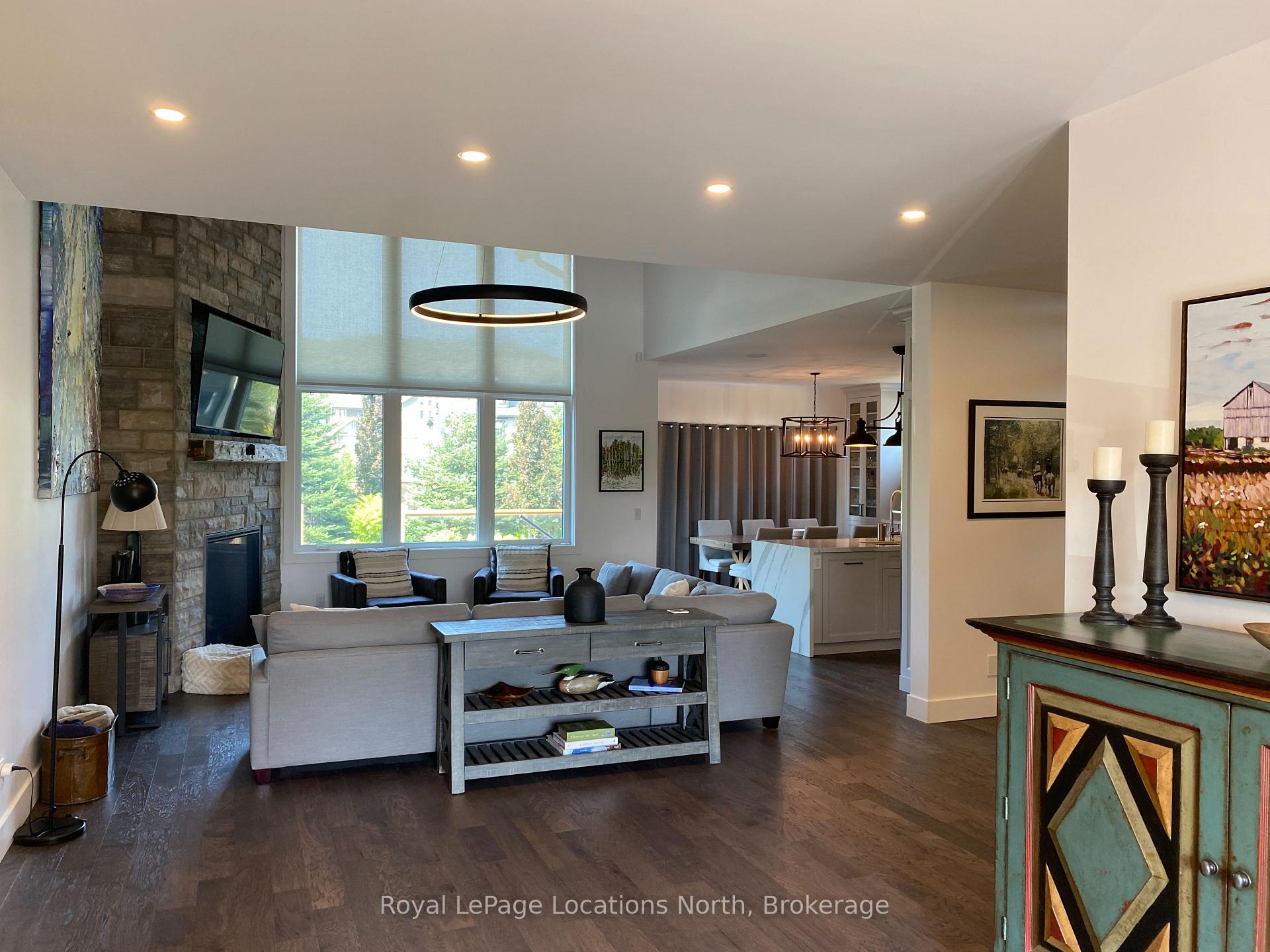Photo 7 of 112 Interlaken Court, Blue Mountains — HOMEH