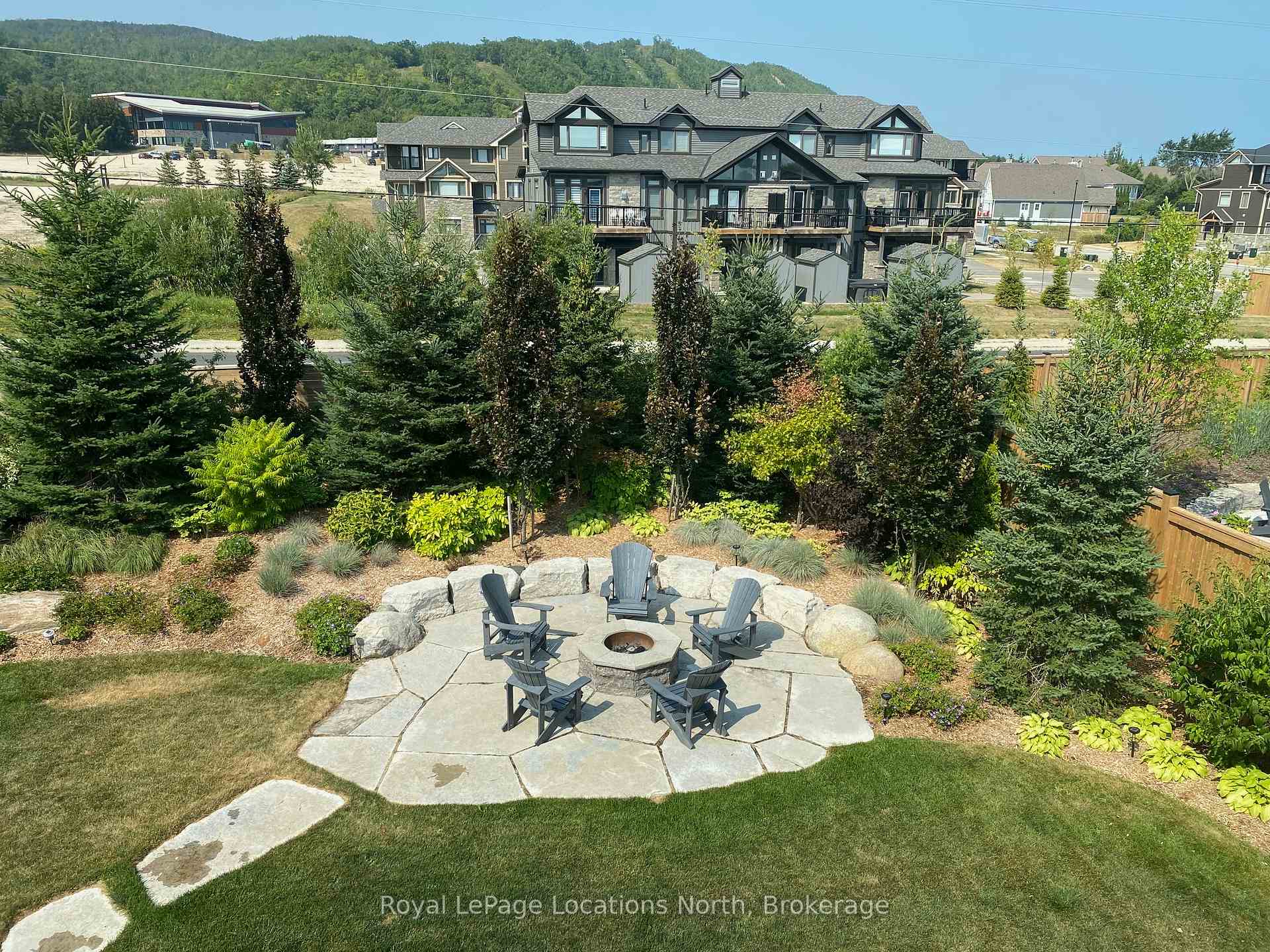 Photo 22 of 112 Interlaken Court, Blue Mountains — HOMEH