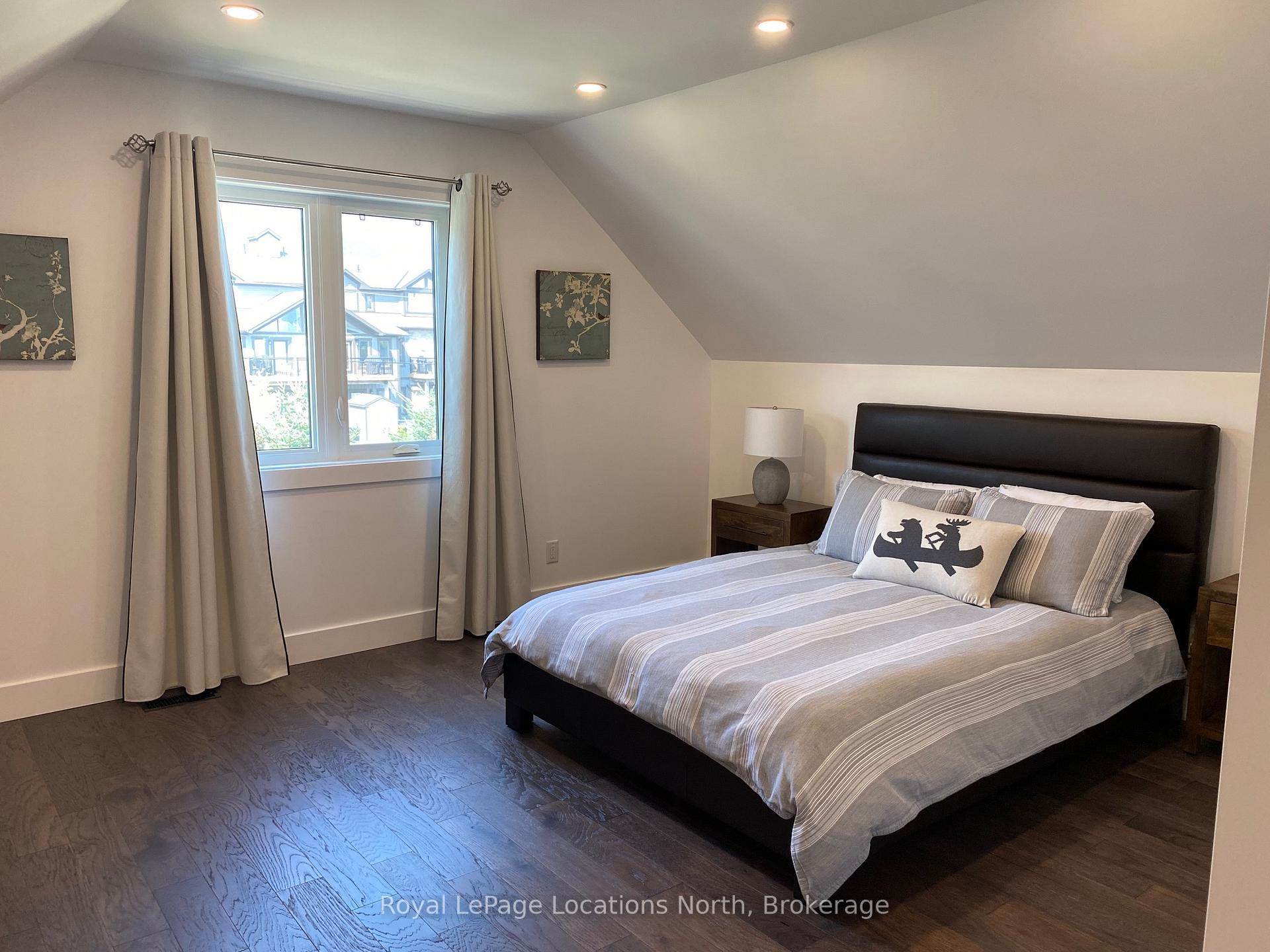 Photo 28 of 112 Interlaken Court, Blue Mountains — HOMEH