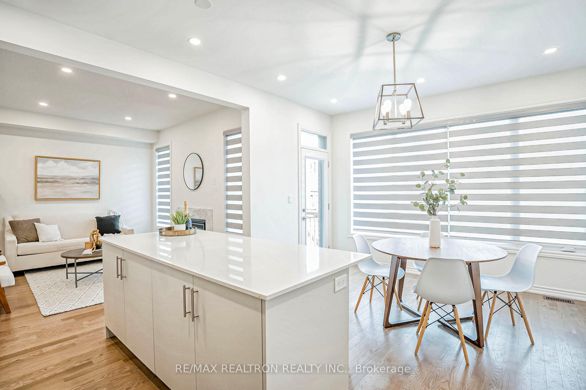 Photo 8 of 416 Coronation Road, Whitby, Rural Whitby — HOMEH