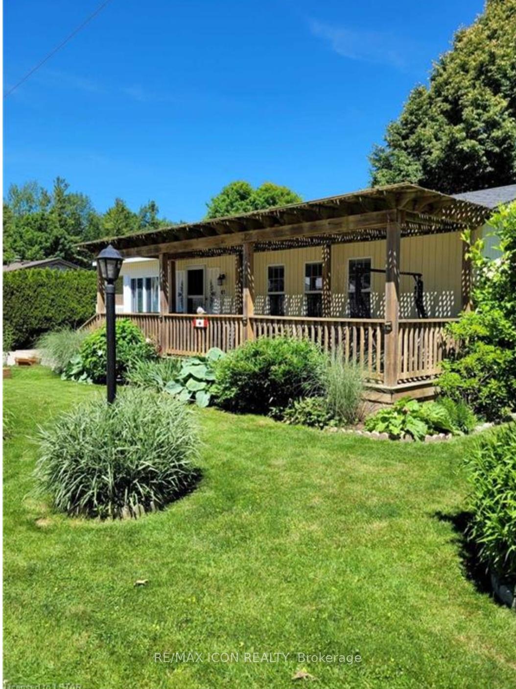 Photo 14 of Unit 61 Water's Edge, 77307 Bluewater Highway, Bluewater, Bayfield — HOMEH