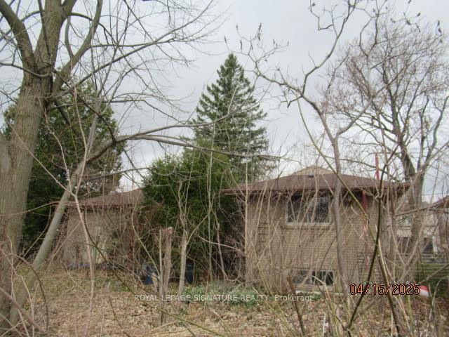 Photo 1 of 33 Lancer Drive, Vaughan, Maple — HOMEH