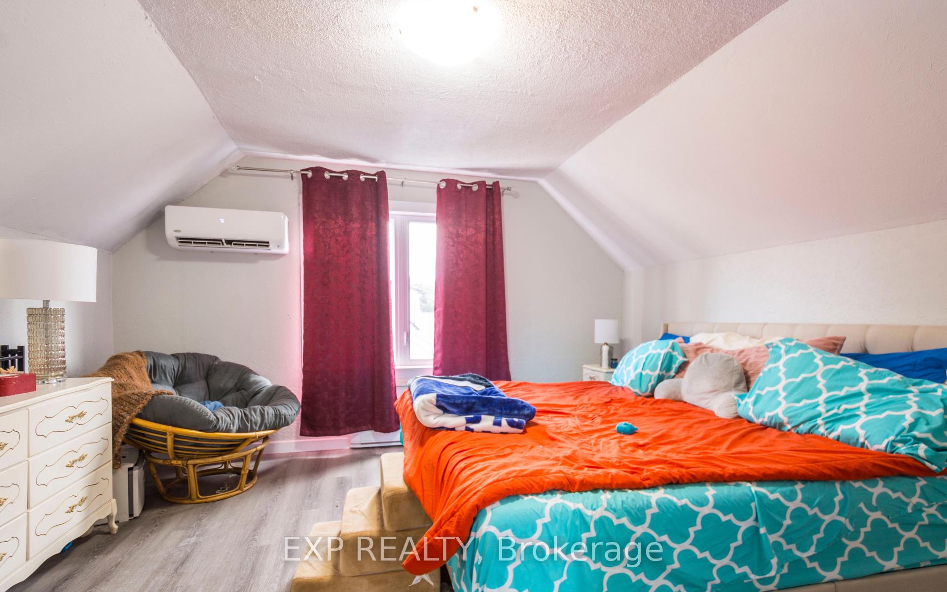 Photo 7 of Unit Unit A, 99 Bay Drive, Belleville, Belleville Ward — HOMEH