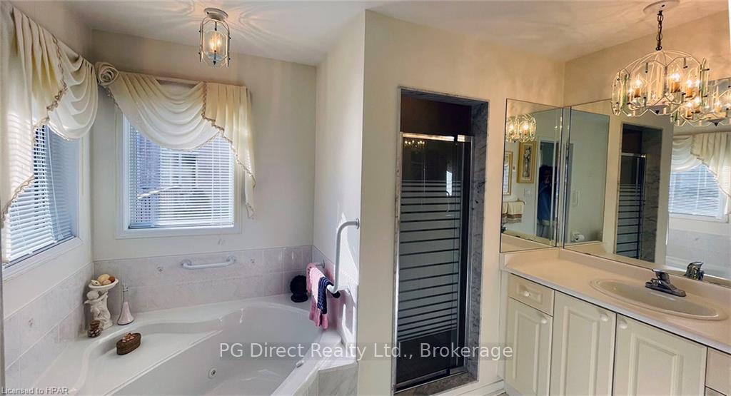 Photo 8 of 4720 Wembley Court, Windsor — HOMEH