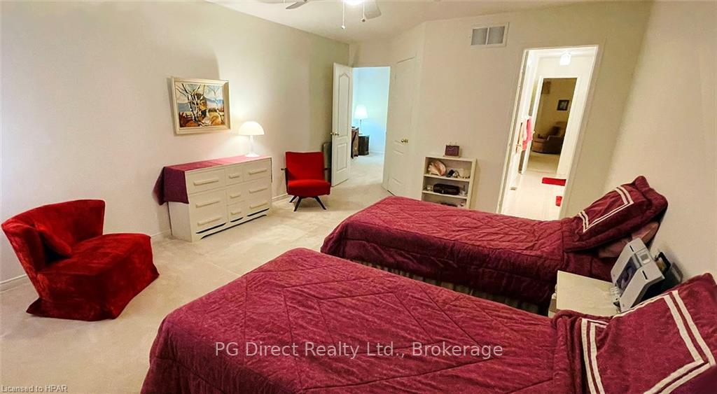Photo 9 of 4720 Wembley Court, Windsor — HOMEH