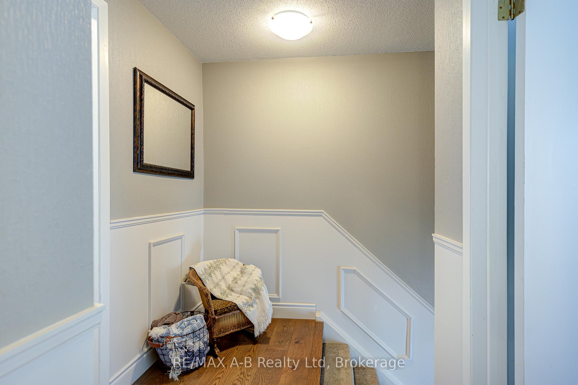 Photo 18 of 98 Mccarron Crescent, Waterloo — HOMEH