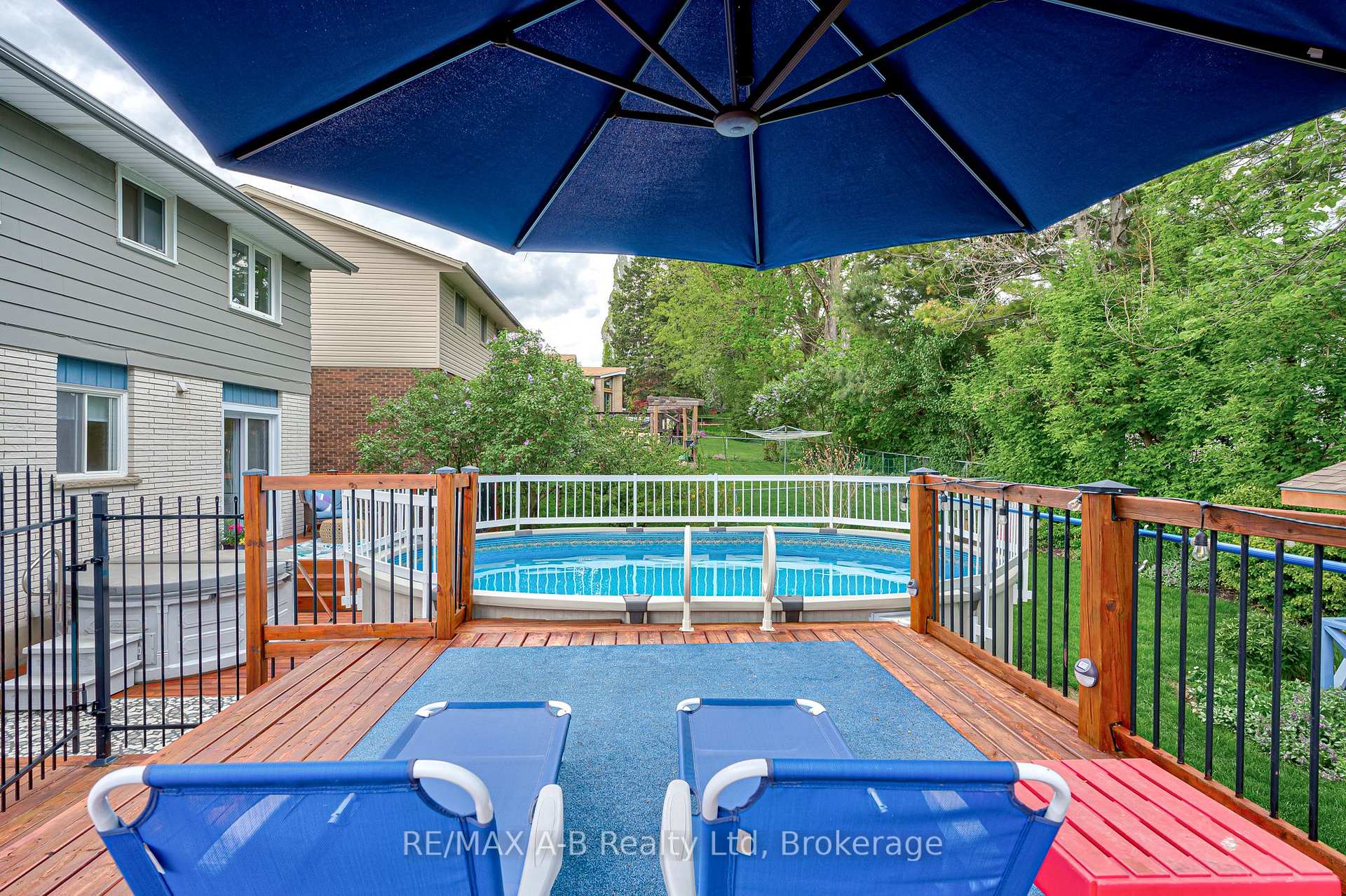 Photo 38 of 98 Mccarron Crescent, Waterloo — HOMEH