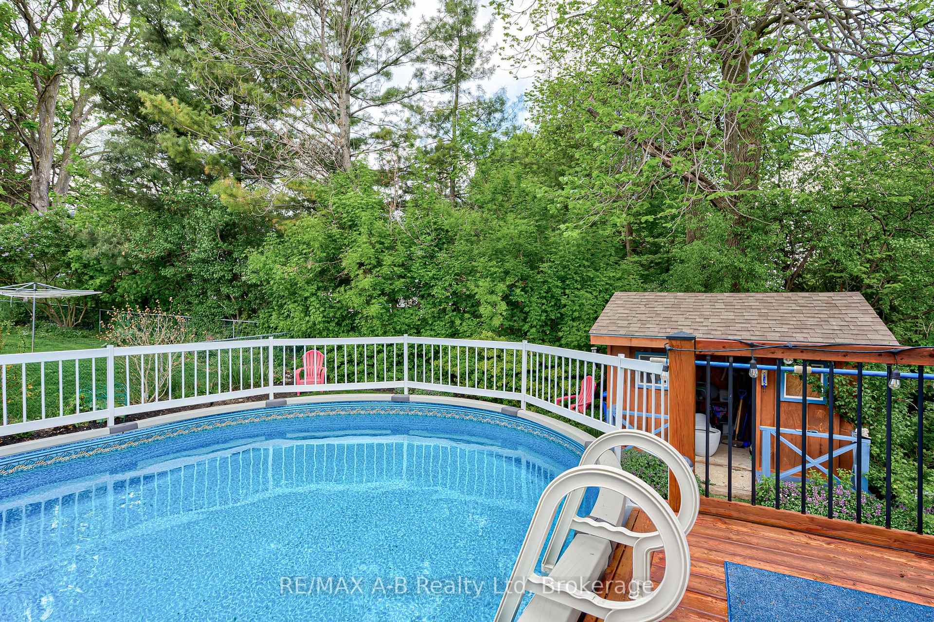 Photo 39 of 98 Mccarron Crescent, Waterloo — HOMEH