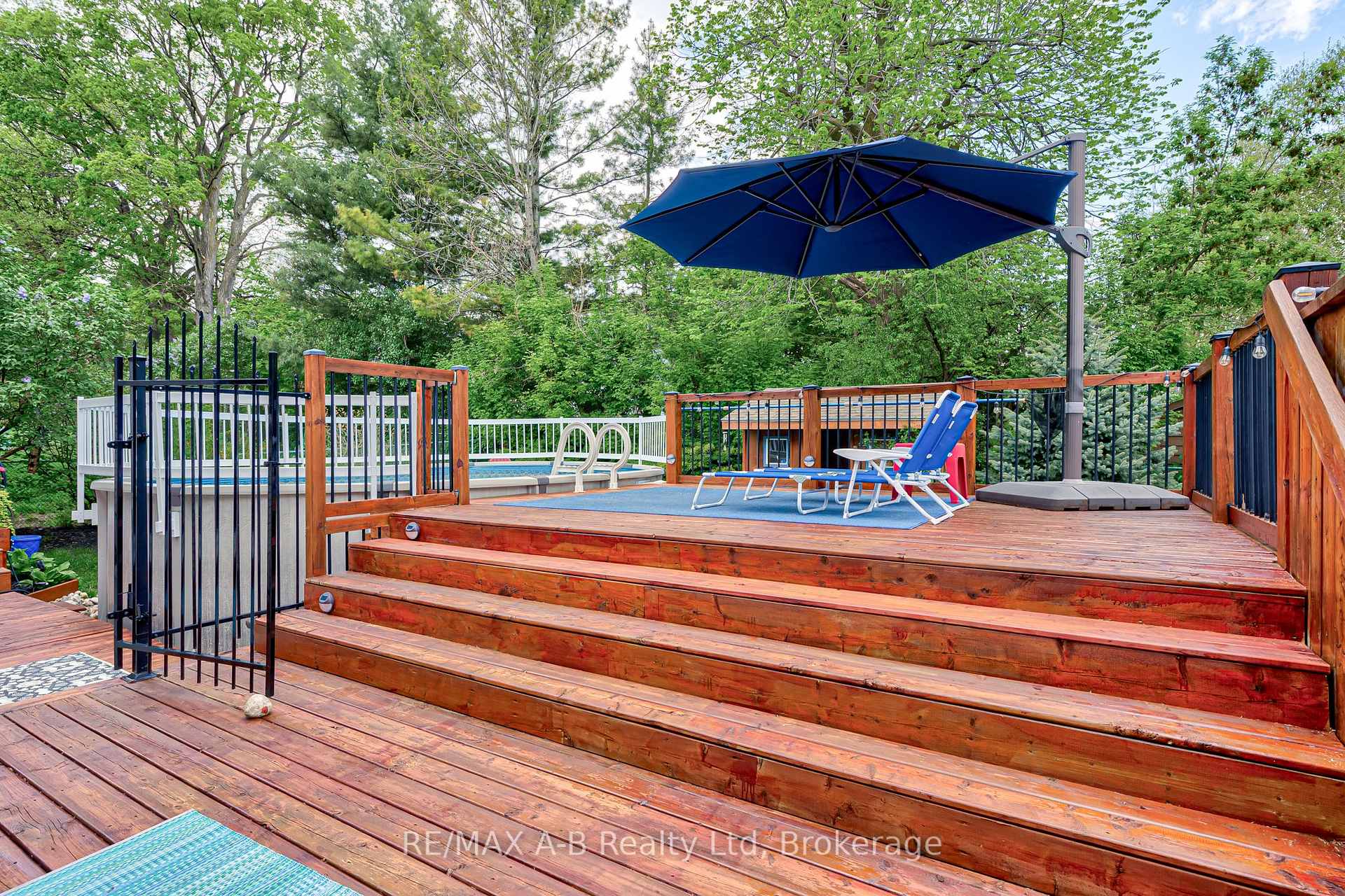Photo 40 of 98 Mccarron Crescent, Waterloo — HOMEH