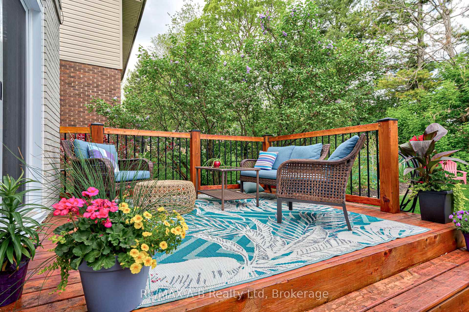 Photo 41 of 98 Mccarron Crescent, Waterloo — HOMEH