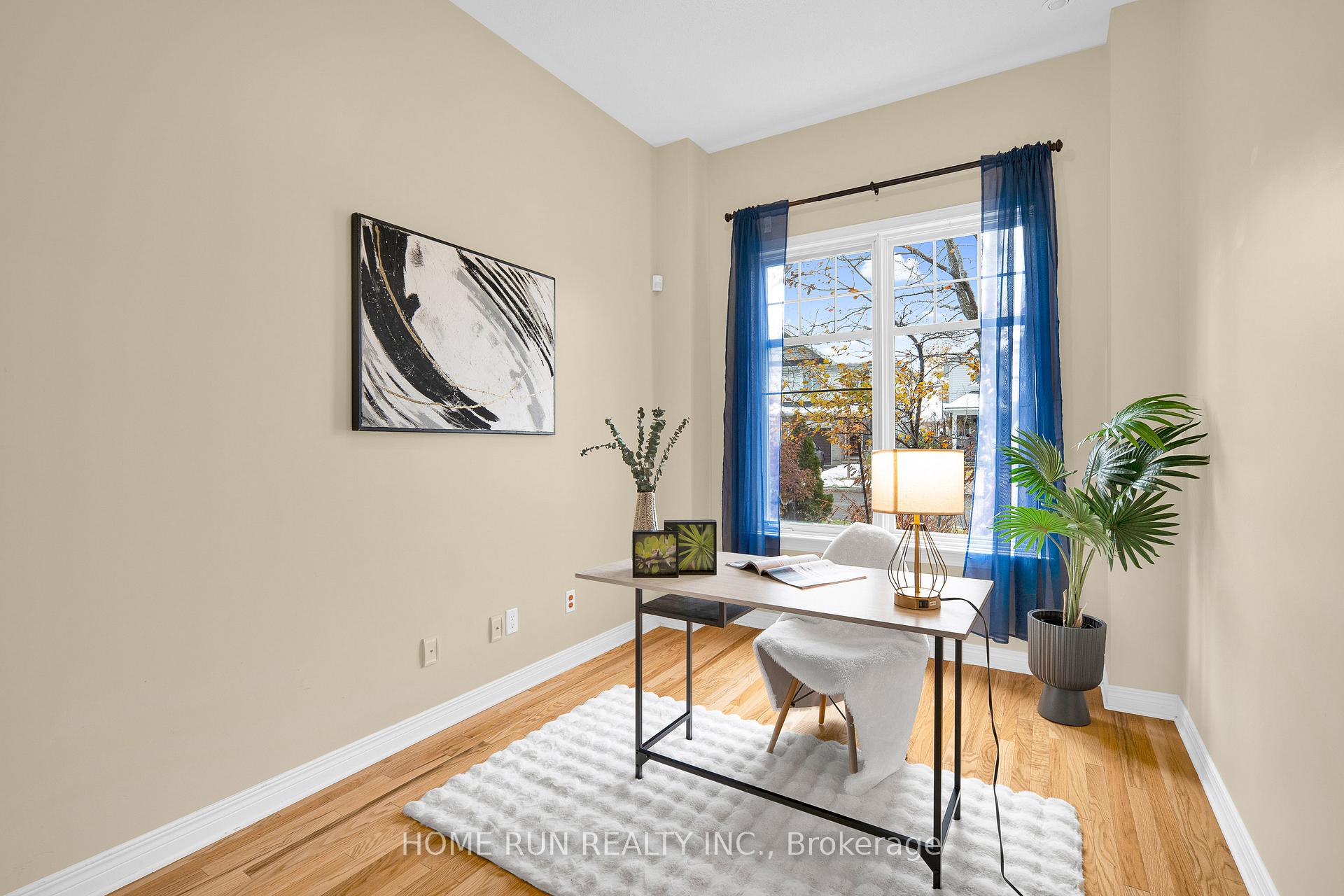 Photo 3 of 517 Devonwood Circle, Ottawa, Blossom Park/Kemp Park/Findlay Creek — HOMEH