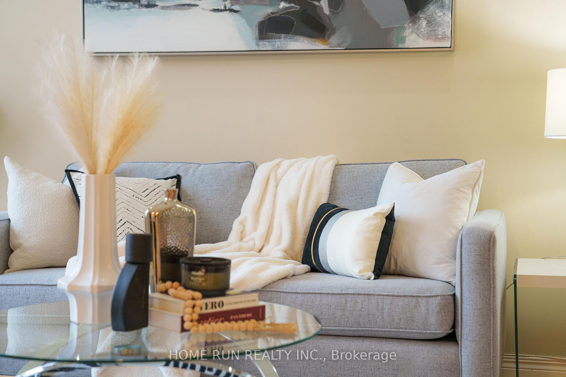 Photo 19 of 517 Devonwood Circle, Ottawa, Blossom Park/Kemp Park/Findlay Creek — HOMEH