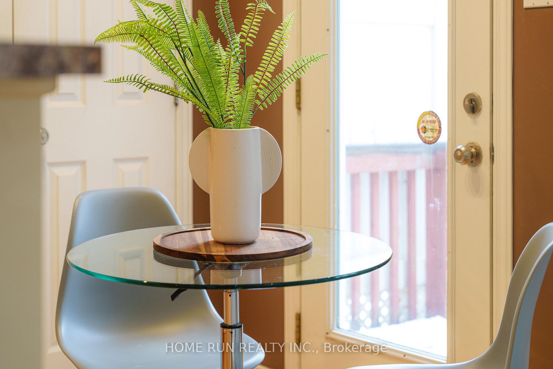 Photo 21 of 517 Devonwood Circle, Ottawa, Blossom Park/Kemp Park/Findlay Creek — HOMEH