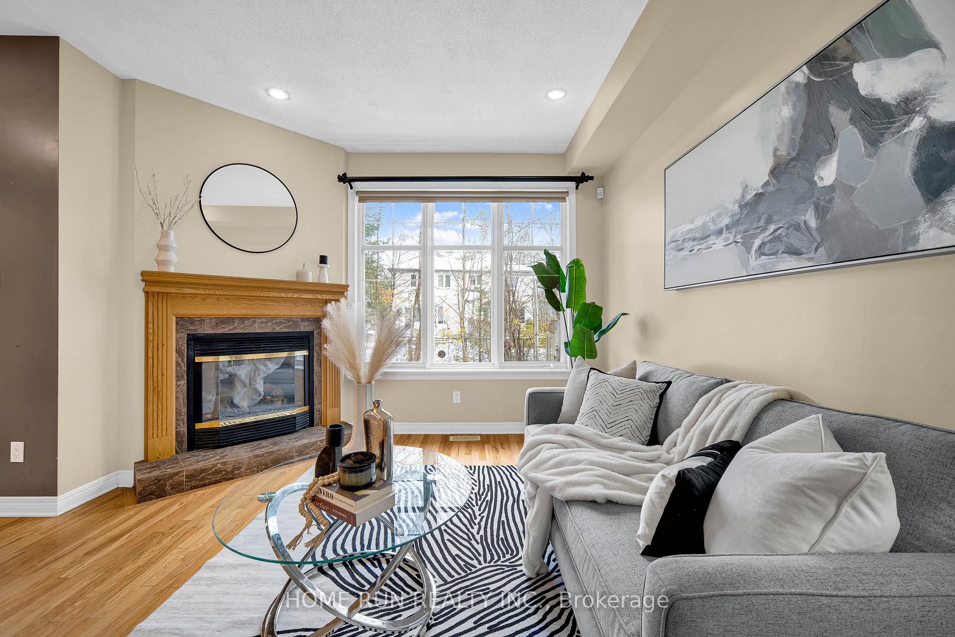 Photo 33 of 517 Devonwood Circle, Ottawa, Blossom Park/Kemp Park/Findlay Creek — HOMEH
