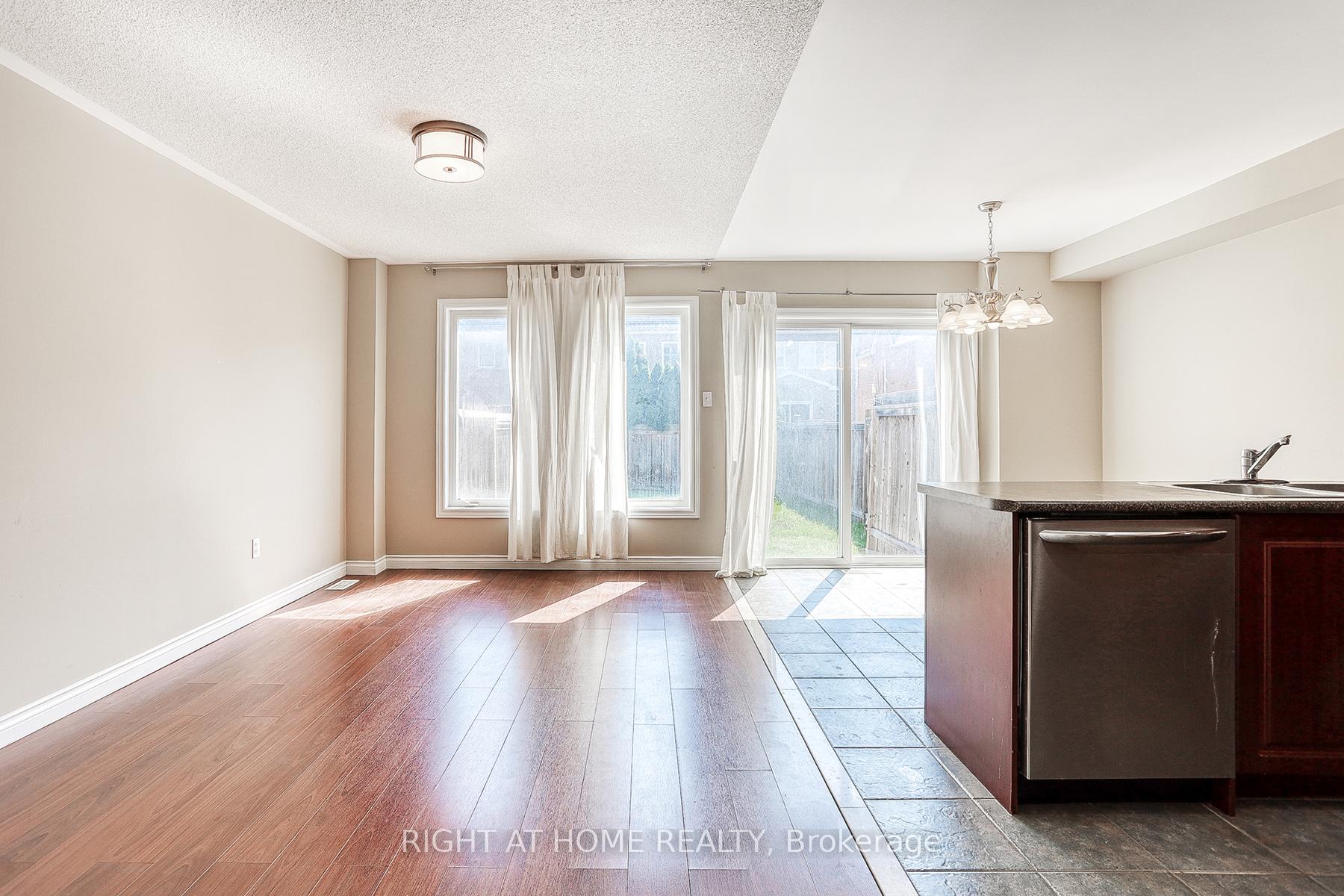 Photo 11 of 25 Stockton Court, Whitby, Taunton North — HOMEH