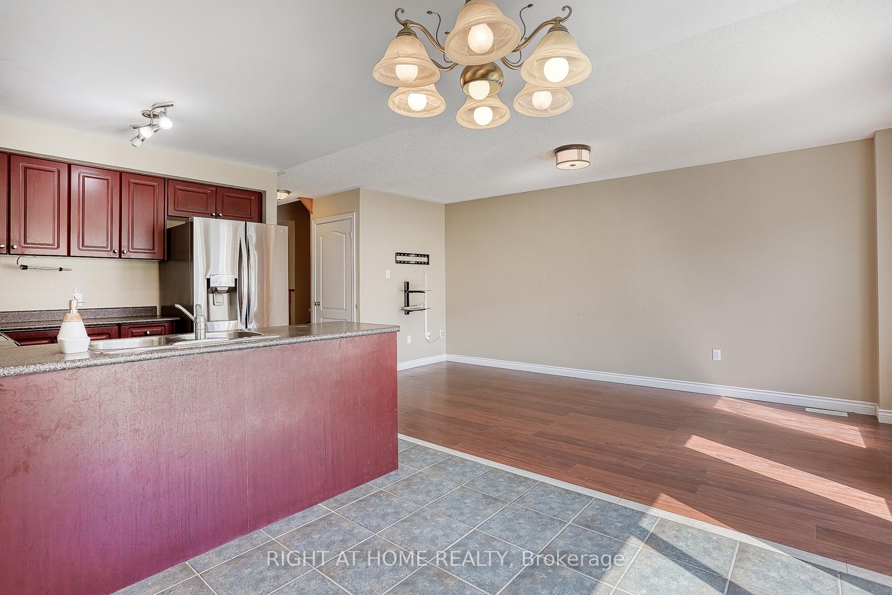 Photo 18 of 25 Stockton Court, Whitby, Taunton North — HOMEH
