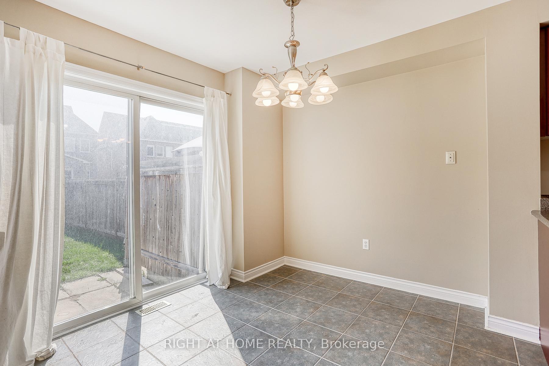 Photo 19 of 25 Stockton Court, Whitby, Taunton North — HOMEH