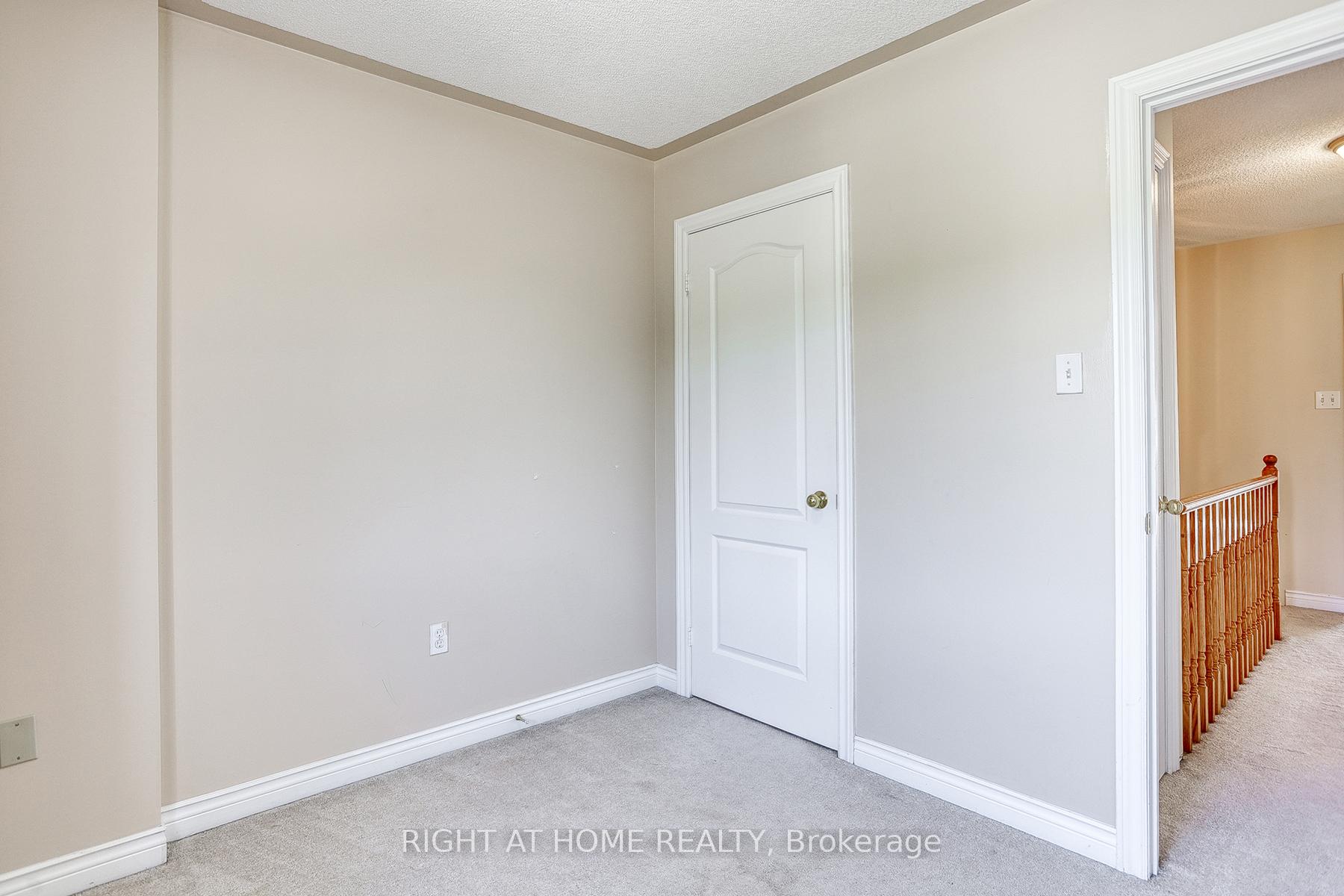 Photo 31 of 25 Stockton Court, Whitby, Taunton North — HOMEH