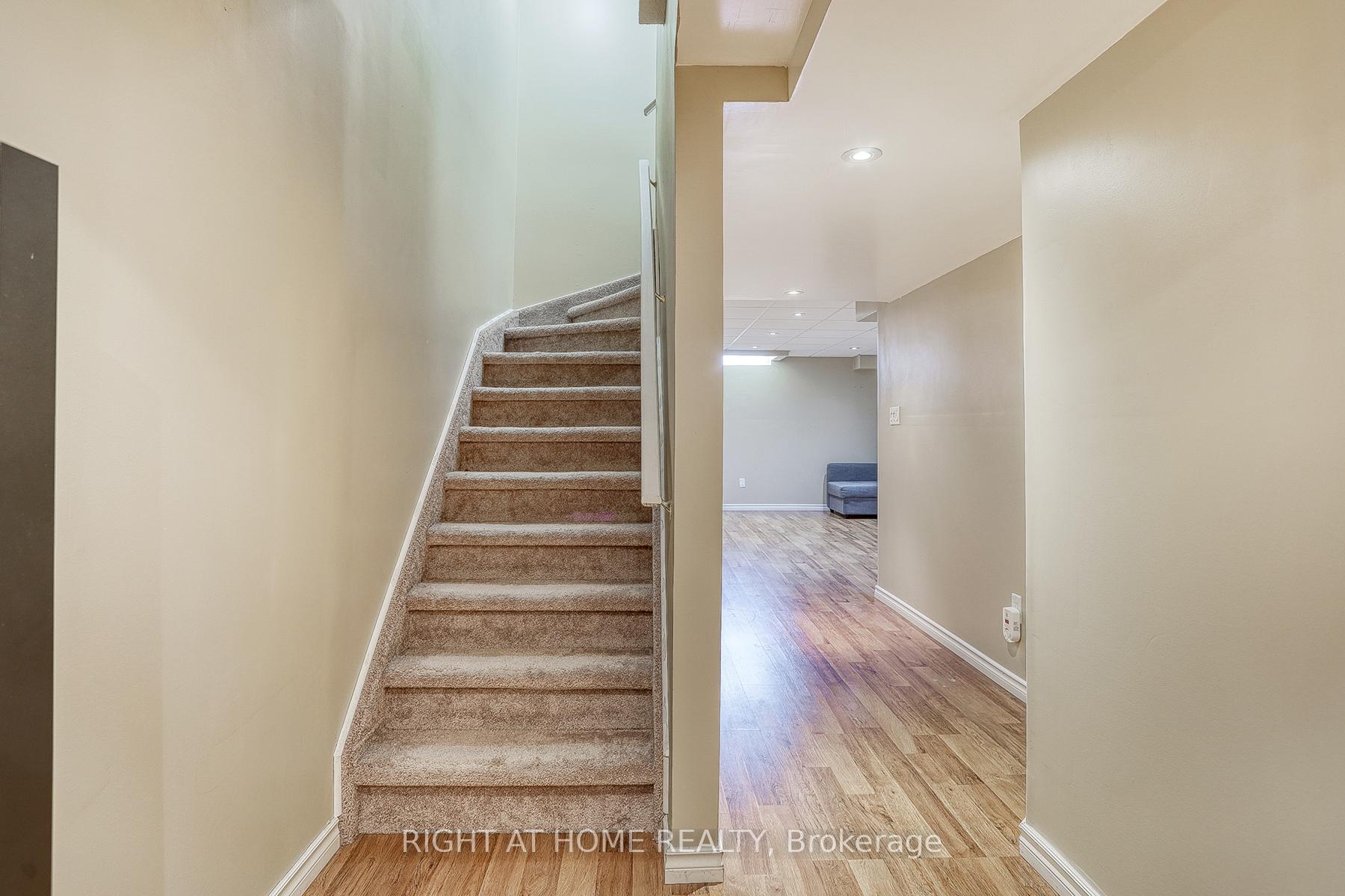 Photo 33 of 25 Stockton Court, Whitby, Taunton North — HOMEH