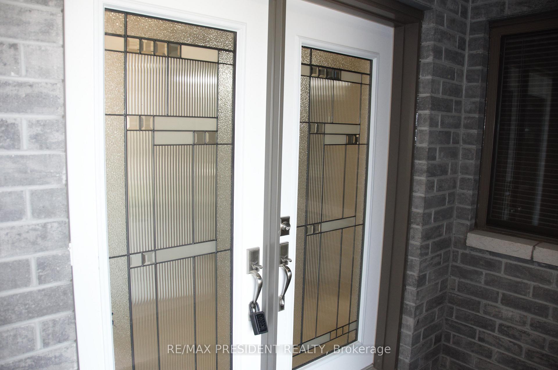 Photo 3 of 3547 Hallee Crescent, Windsor — HOMEH