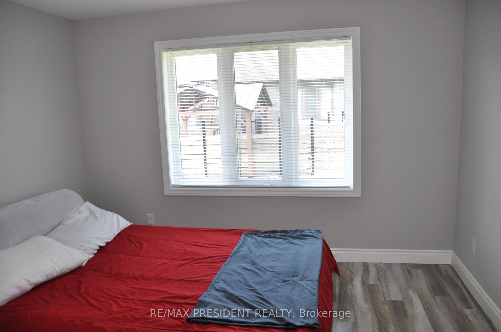 Photo 11 of 3547 Hallee Crescent, Windsor — HOMEH