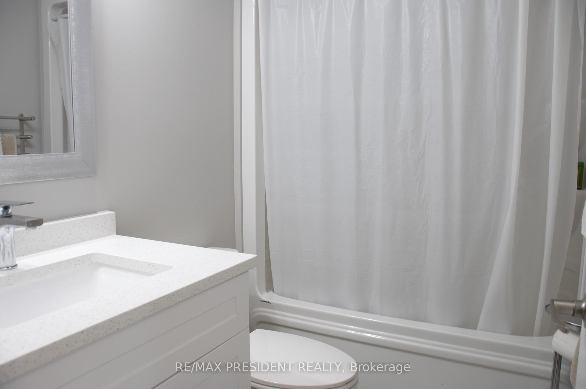 Photo 15 of 3547 Hallee Crescent, Windsor — HOMEH