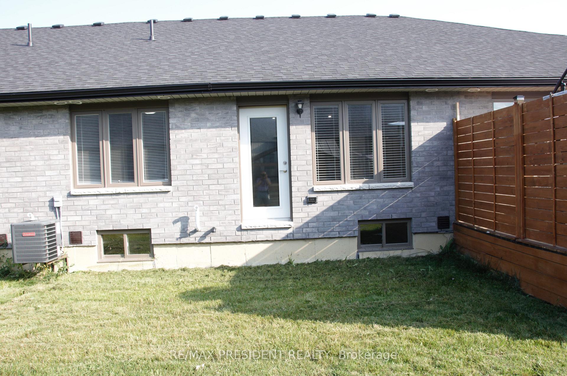 Photo 20 of 3547 Hallee Crescent, Windsor — HOMEH