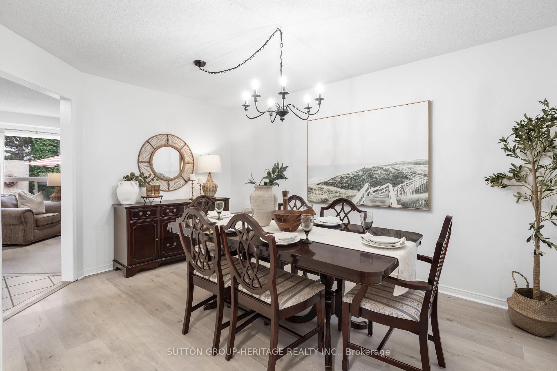 Photo 7 of 23 Blacksmith Lane, Whitby, Williamsburg — HOMEH