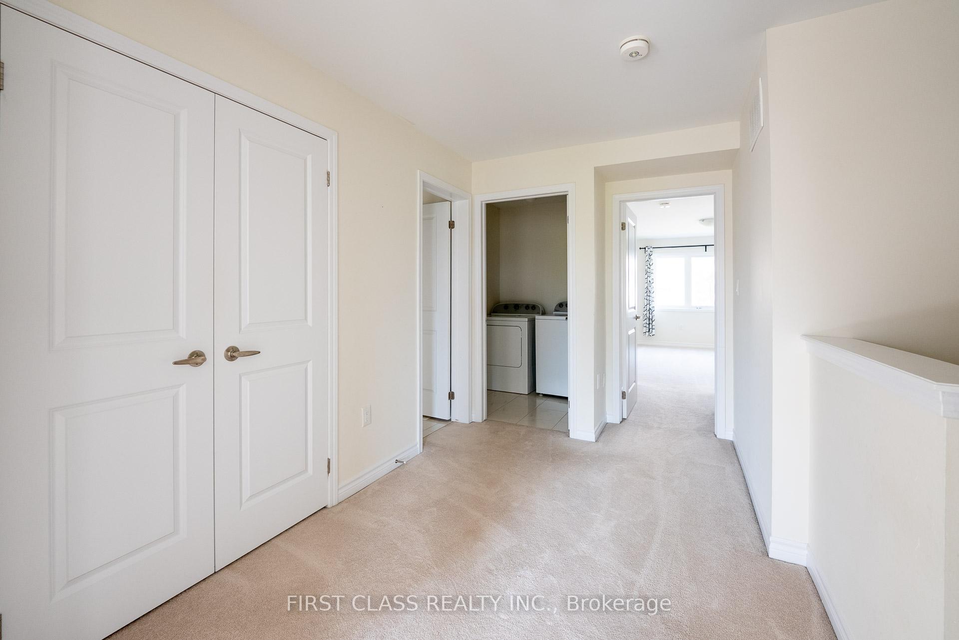 Photo 10 of 96 Hutt Crescent, Aurora, Rural Aurora — HOMEH