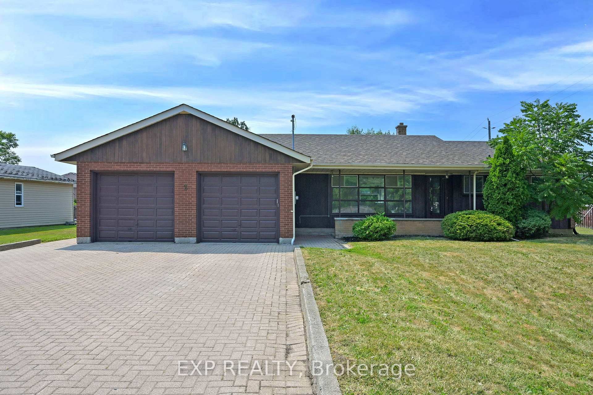Photo 1 of Unit B, 2 Gram Street, Vaughan, Maple — HOMEH