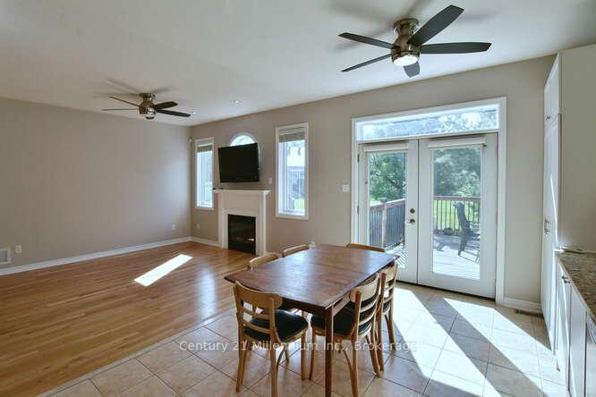 Photo 16 of 68 Oriole Crescent, Wasaga Beach — HOMEH