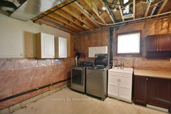 Photo 36 of 68 Oriole Crescent, Wasaga Beach — HOMEH