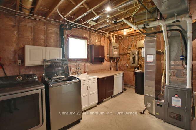 Photo 37 of 68 Oriole Crescent, Wasaga Beach — HOMEH