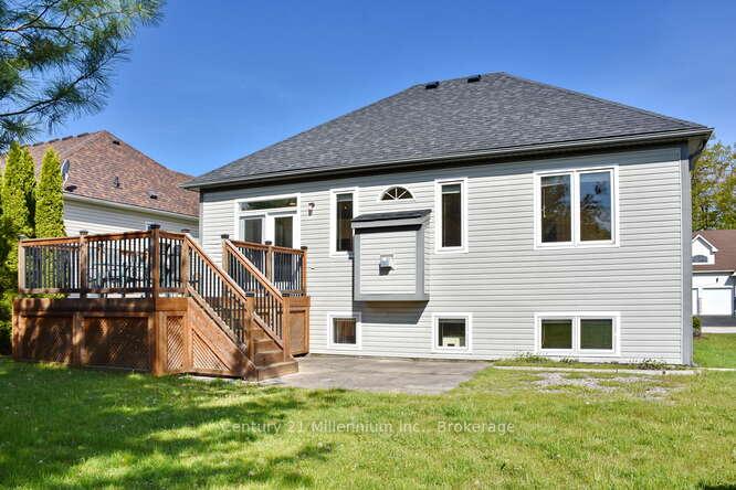 Photo 42 of 68 Oriole Crescent, Wasaga Beach — HOMEH