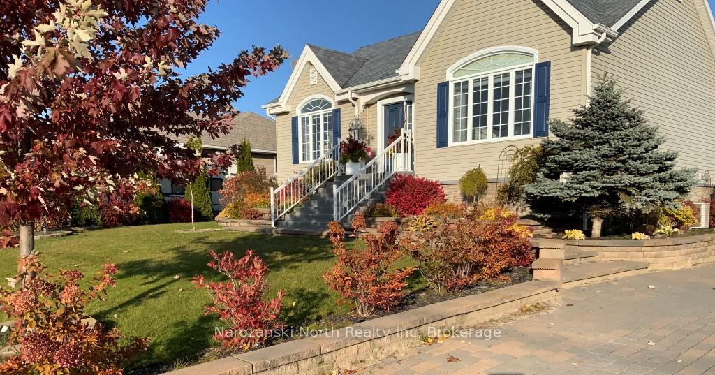 Photo 2 of 46 Tamerack Avenue, West Nipissing, Sturgeon Falls — HOMEH