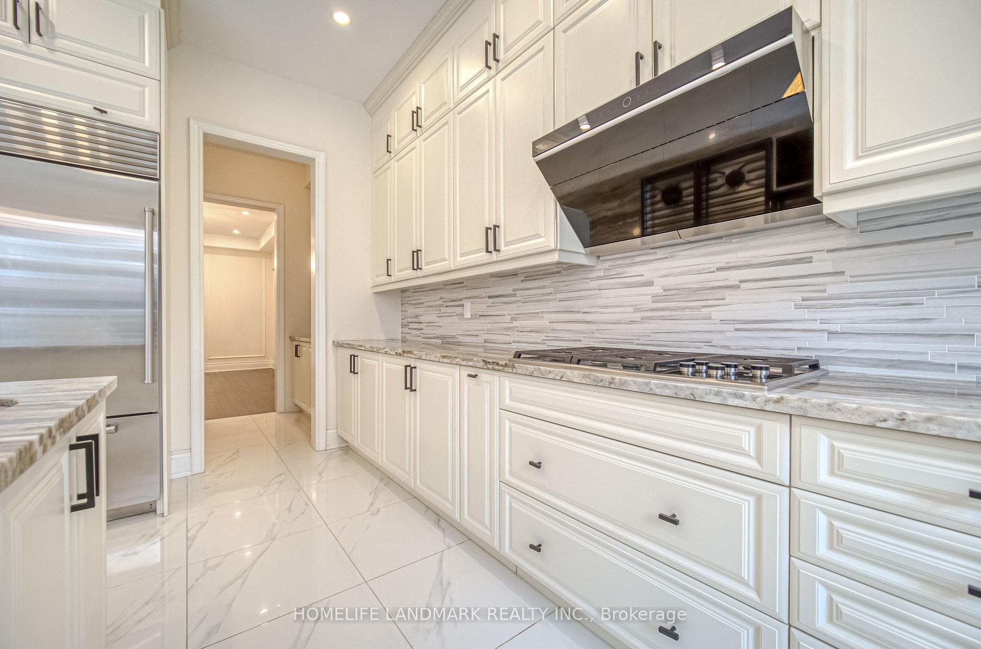 Photo 13 of 156 Hurst Avenue, Vaughan, Patterson — HOMEH