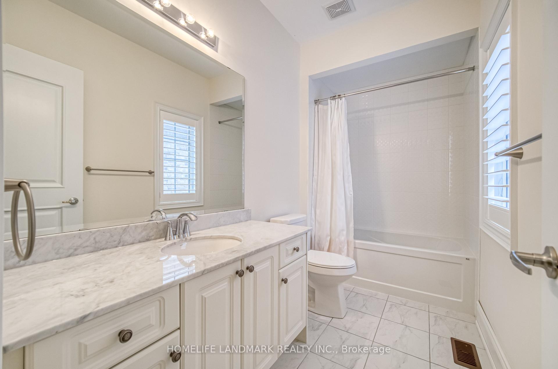 Photo 38 of 156 Hurst Avenue, Vaughan, Patterson — HOMEH