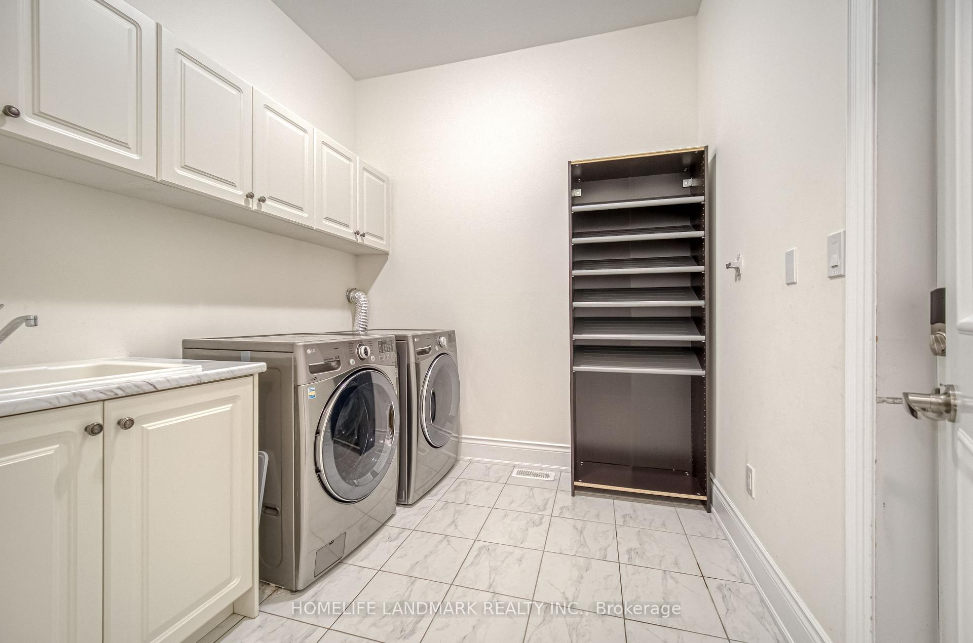 Photo 39 of 156 Hurst Avenue, Vaughan, Patterson — HOMEH